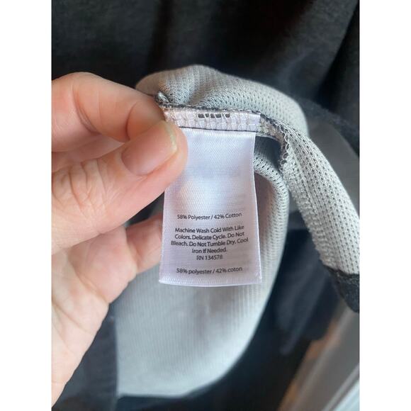 Vineyard Vines Men's Charcoal Quarter-Zip Pullover Sweater-Size S - Picture 8 of 8